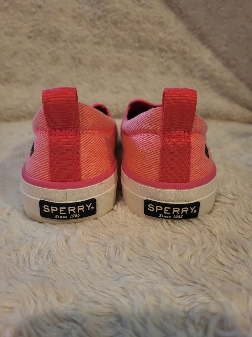 Sperry Slip-on Shoes. Women's 6.5